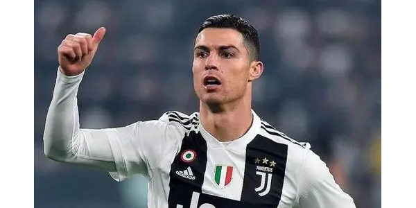 Comentários da rede social de Ronaldo